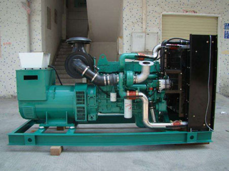 奎屯1100kw康明斯柴油发电机组图片 奎屯1100kw康明斯柴油发电机组图片